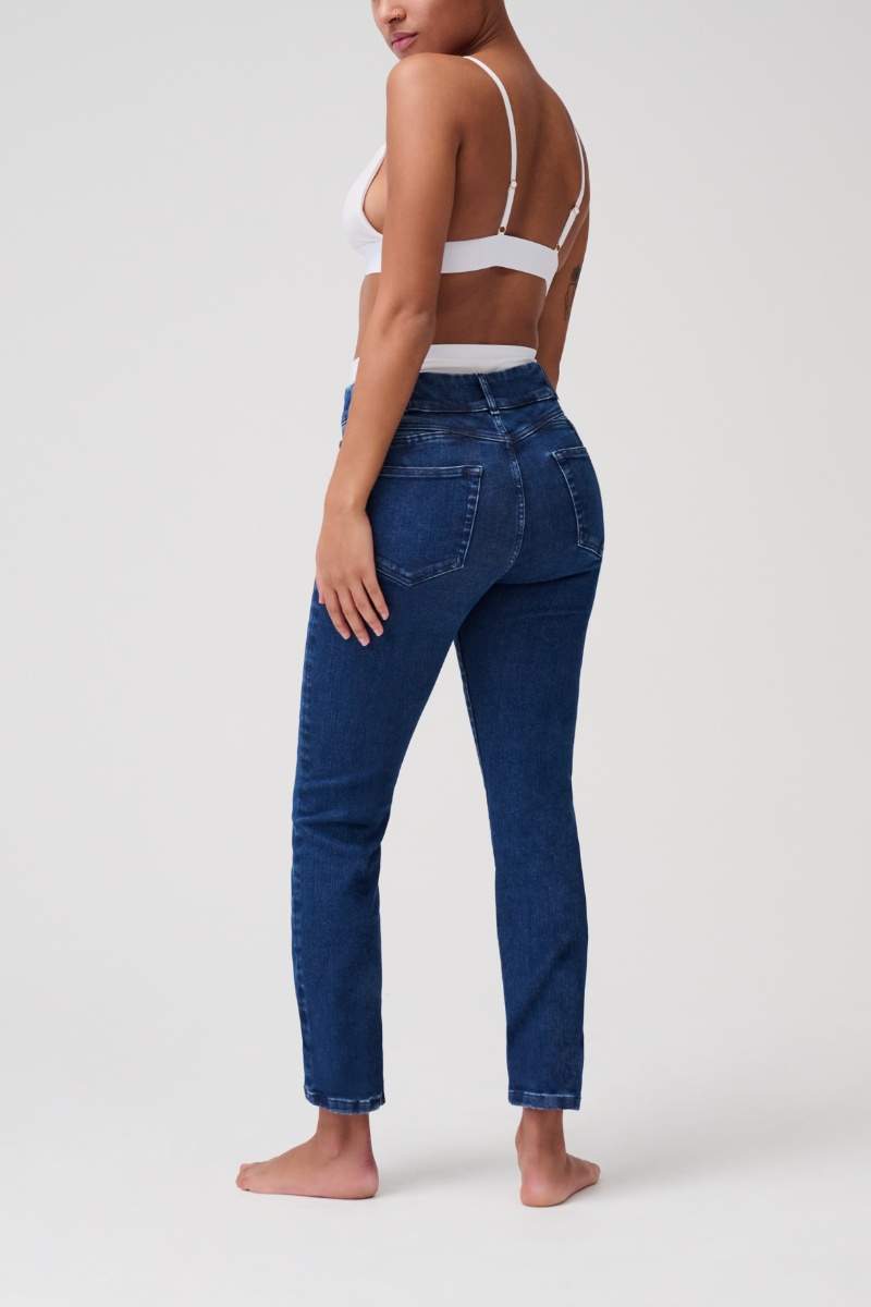 Item M6 Slim High Rise Denim Angebote