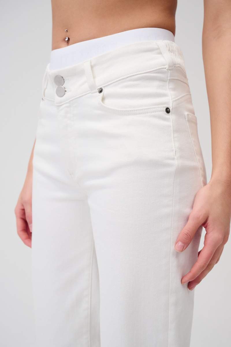 Item M6 Cropped High Rise Denim im Angebot