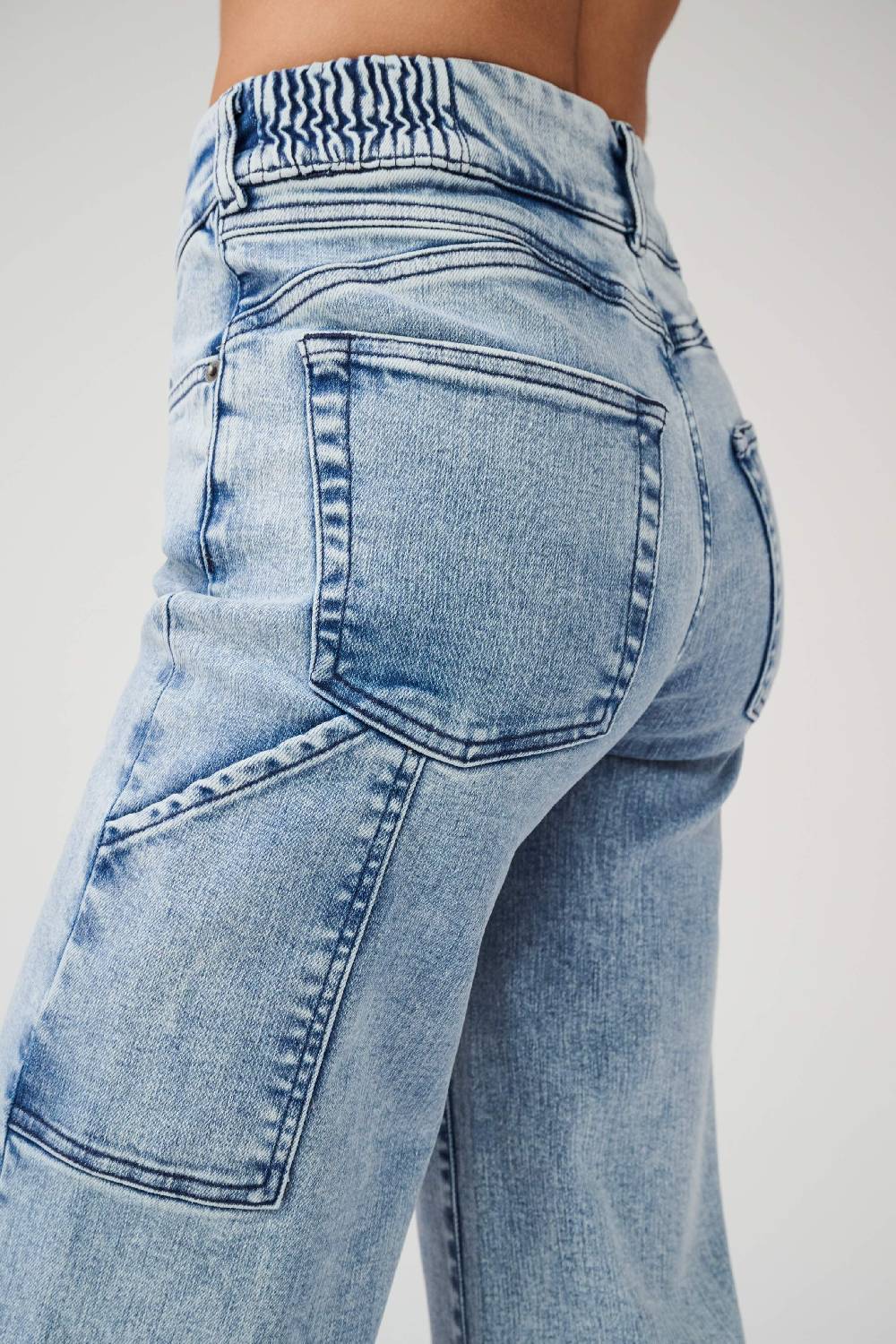 Item M6 Wide Legged High Rise Denim Günstiger Verkauf