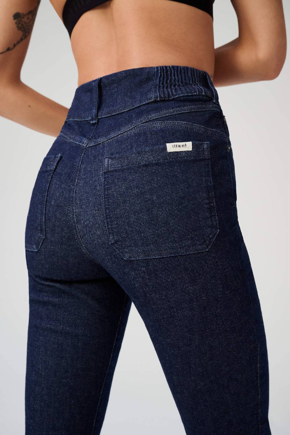 Item M6 Flared High Rise Denim Fabrikverkauf