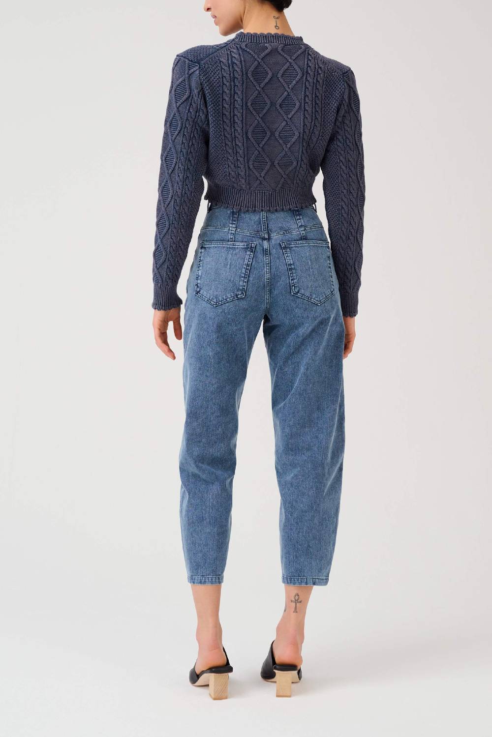 Item M6 Relaxed Denim High Rise Pants Blitzverkäufe