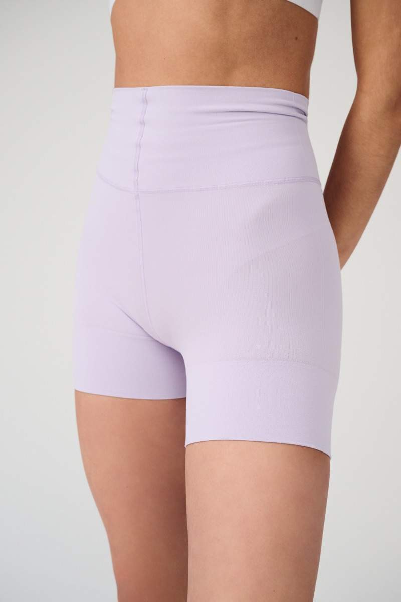 Item M6 Beauty Girl Shorts Exklusivangebot