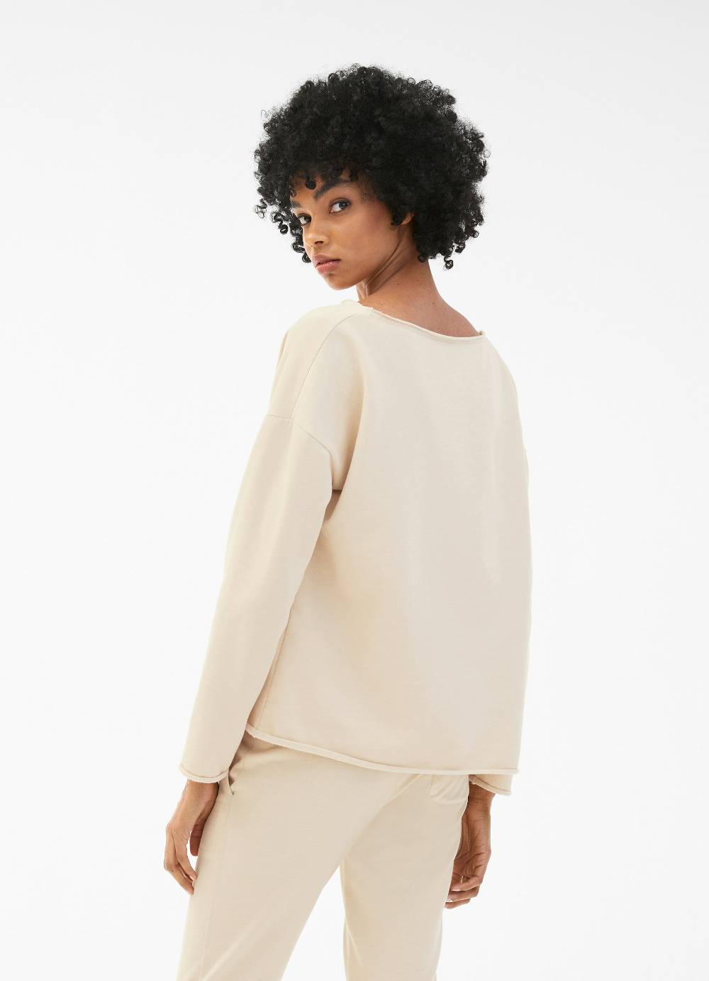 Juvia Sweatshirt Rabatt