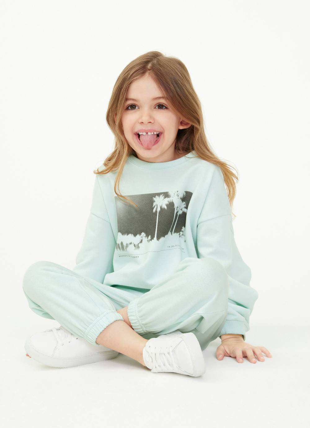 Juvia Loose Fit - Sweatpants Discount Store für neue Produkte