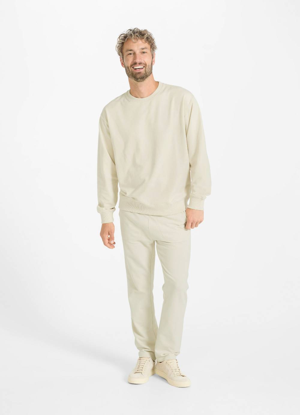 Juvia Regular Fit - Sweatpants Flash Sale