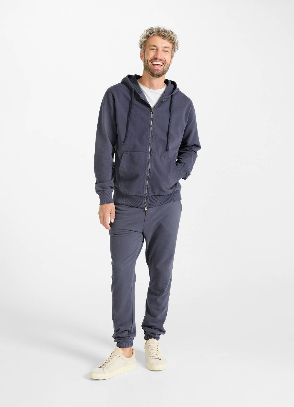 Juvia Hoodie - Sweatjacke Preisnachlass