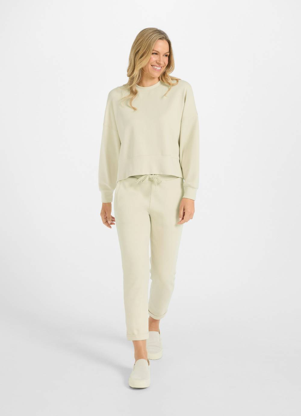 Juvia Casual Fit - Sweatpants Riesige Rabatte