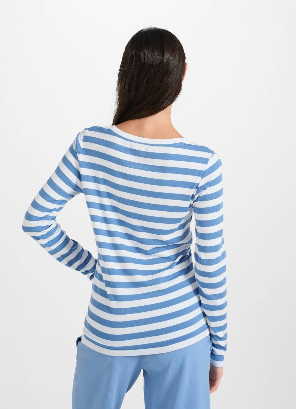 Juvia Modal Longsleeve Black Friday