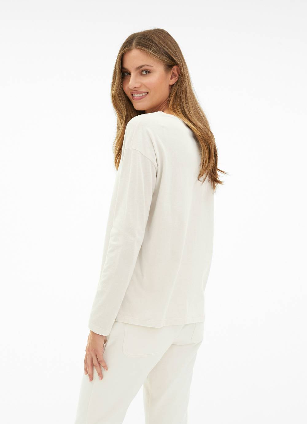 Juvia Longsleeve Vierteljährliche Förderung
