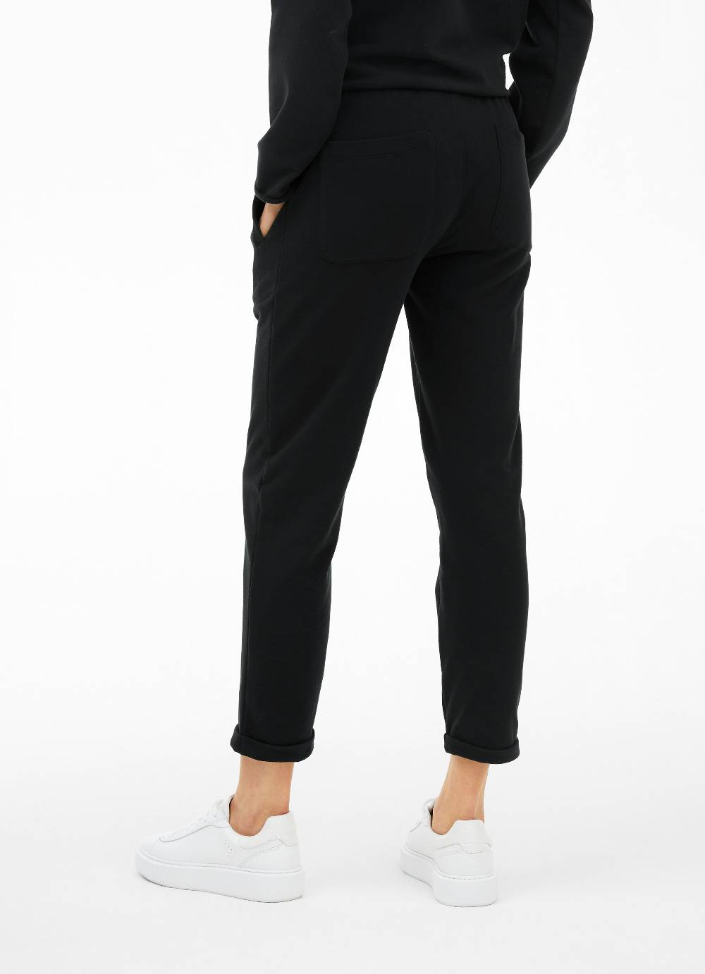 Juvia Casual Fit - Sweatpants Super Rabatt