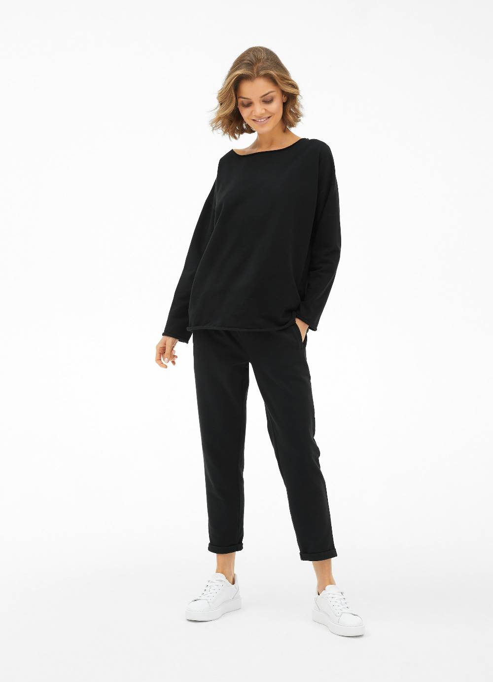 Juvia Casual Fit - Sweatpants Super Rabatt