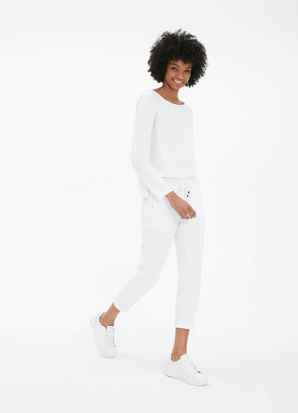 Juvia Casual Fit - Sweatpants Osterangebot