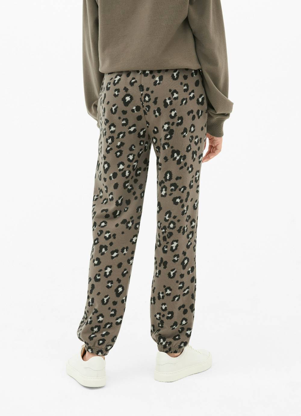 Juvia Sweatpants Schlussverkauf