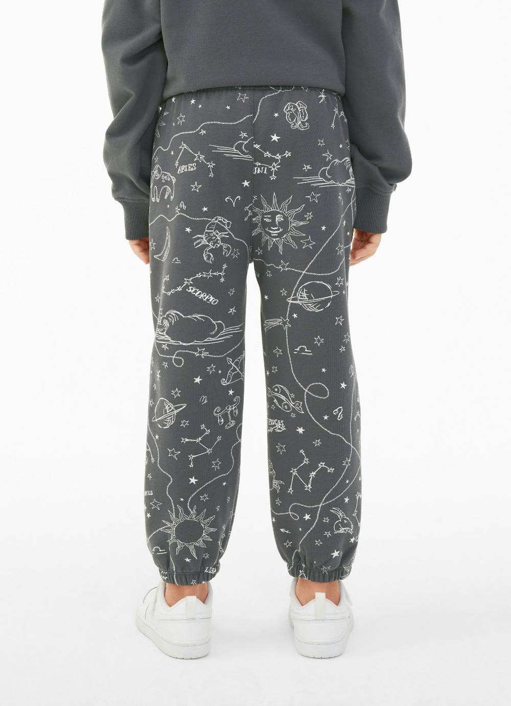 Juvia Baggy Fit - Sweatpants Neueste Mode