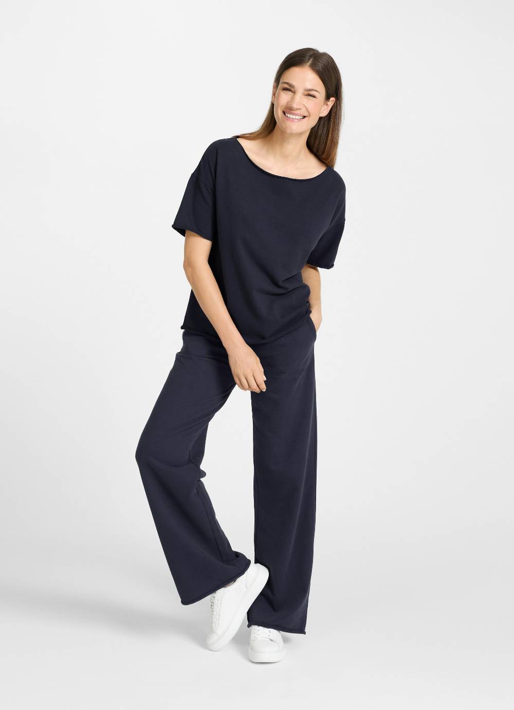 Juvia Oversized - Shirt Angebote