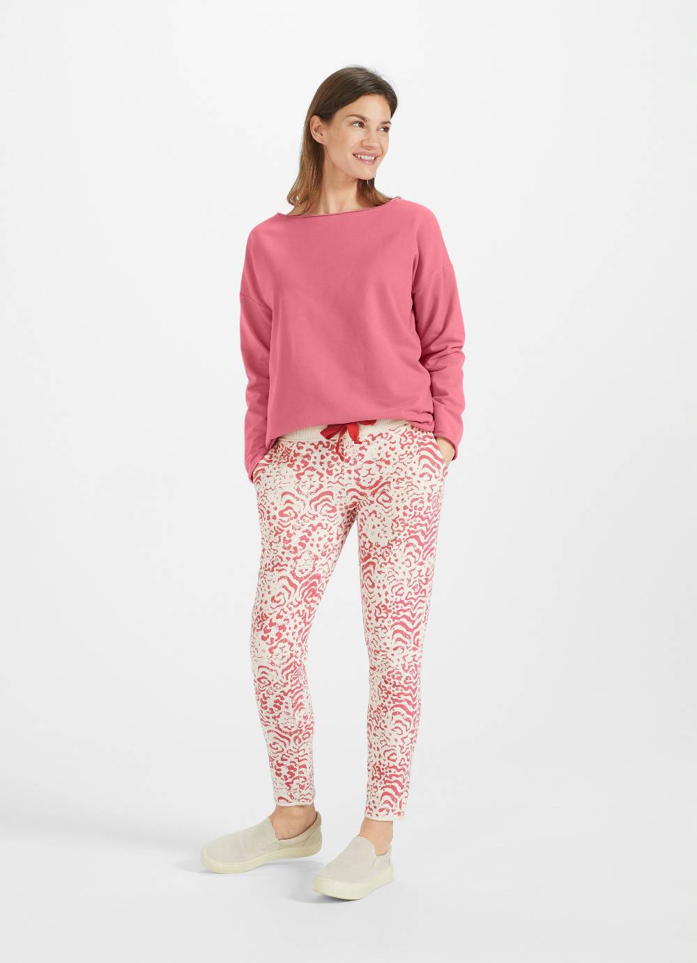 Juvia Slim Fit - Sweatpants Fabrikladen