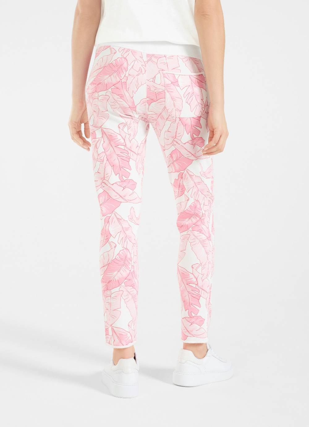 Juvia Slim Fit - Sweatpants Begrenzt auf 3 Tage