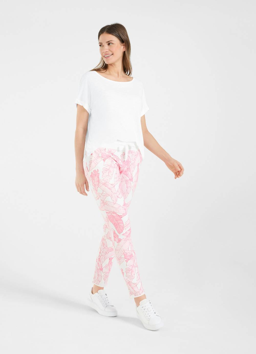 Juvia Slim Fit - Sweatpants Begrenzt auf 3 Tage