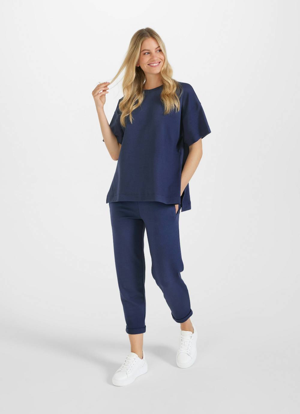 Juvia Casual Fit - Sweatpants Auslauf