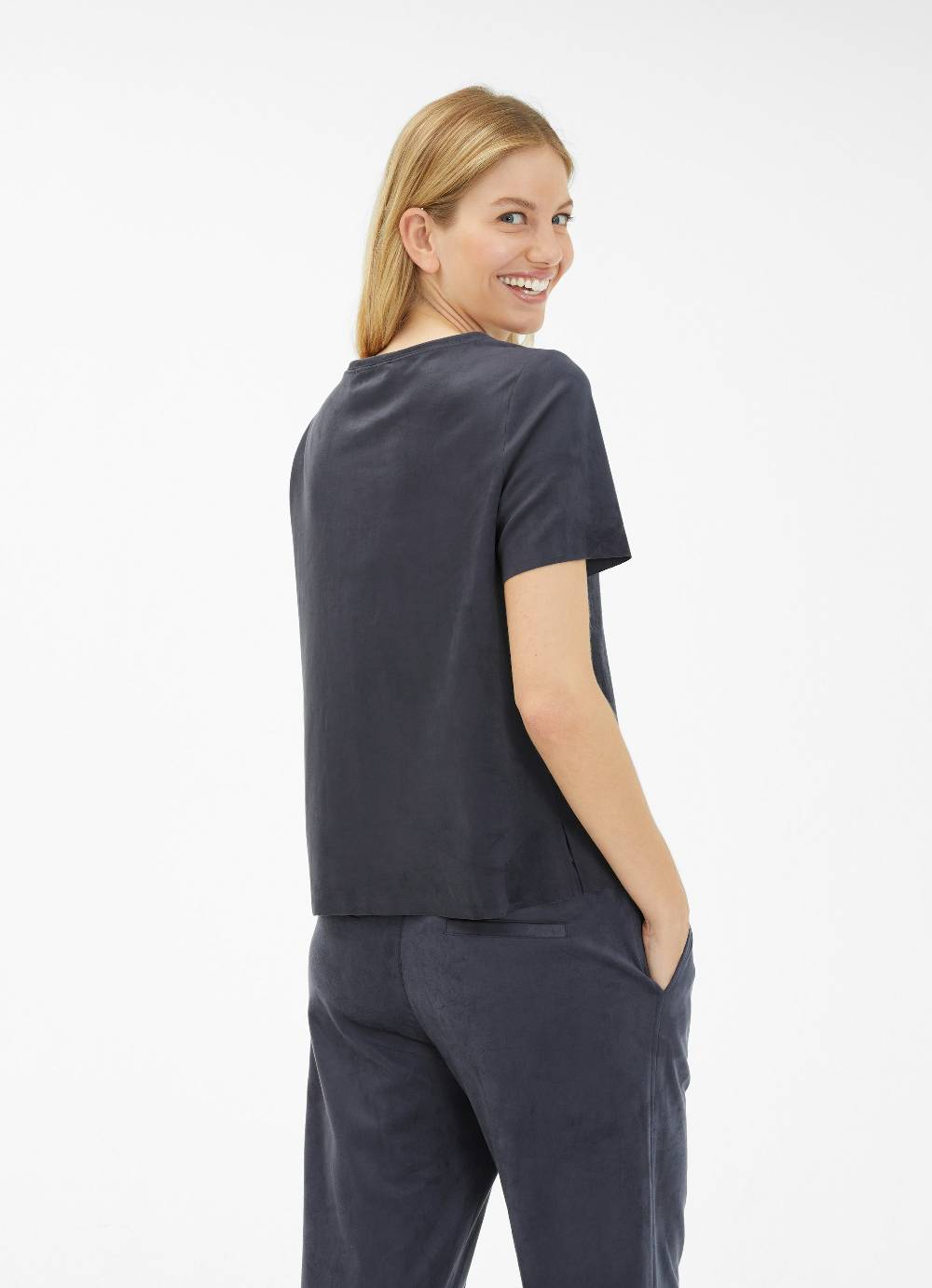 Juvia Tech Velours - T-Shirt Weihnachtsangebot