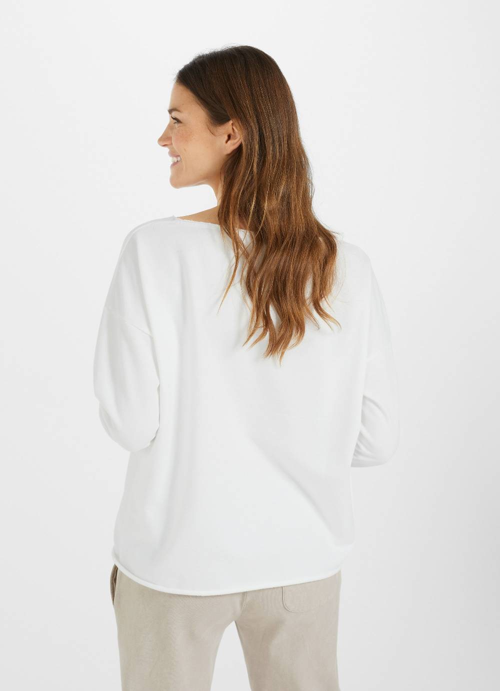 Juvia Sweatshirt Vierteljährliche Förderung