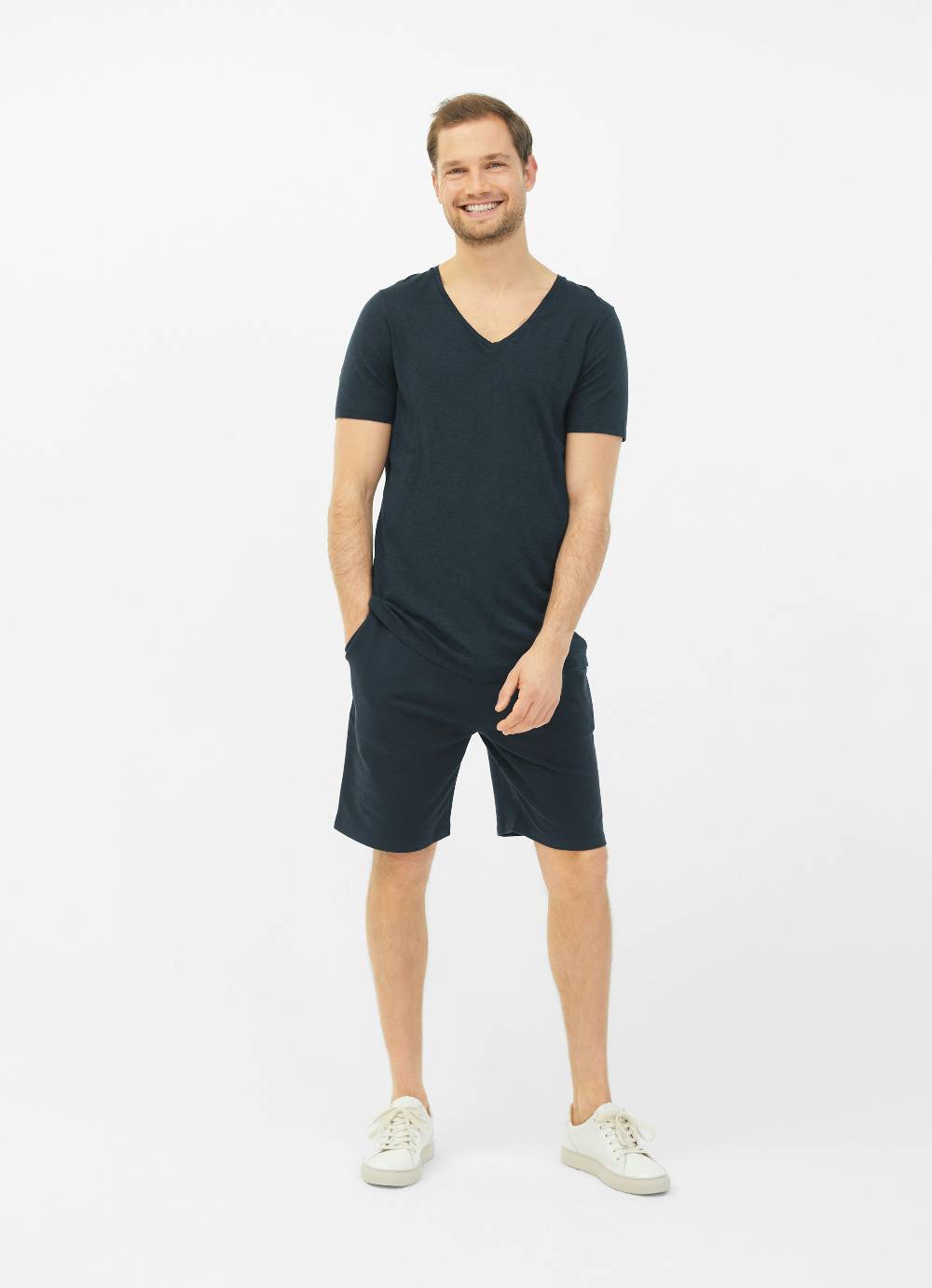 Juvia T-Shirt Cyber Monday