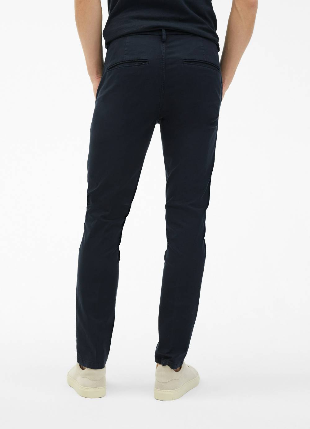 Juvia Regular Fit - Chino Vierteljährliche Förderung