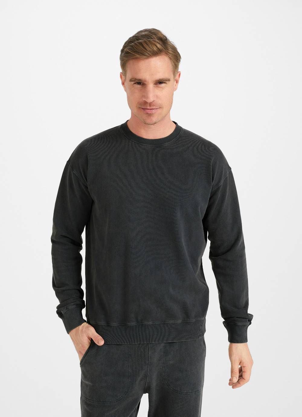 Juvia Sweatshirt Online