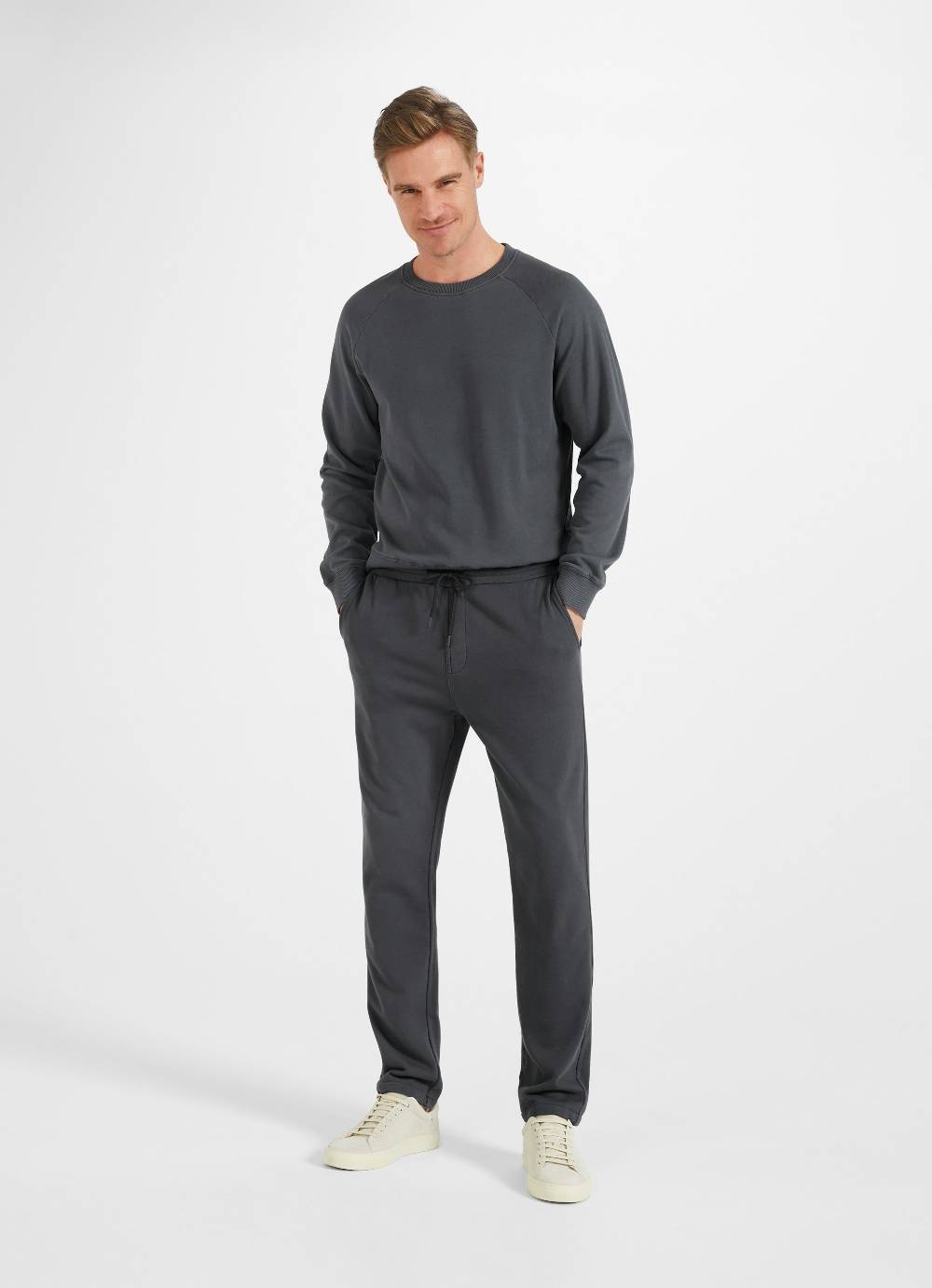 Juvia Regular Fit - Sweatpants Online Shopping