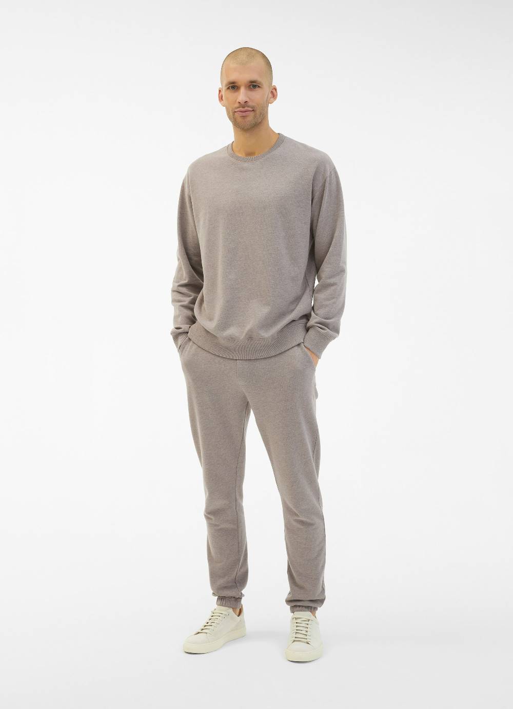 Juvia Oversized - Sweatshirt Nur noch ein Tag übrig