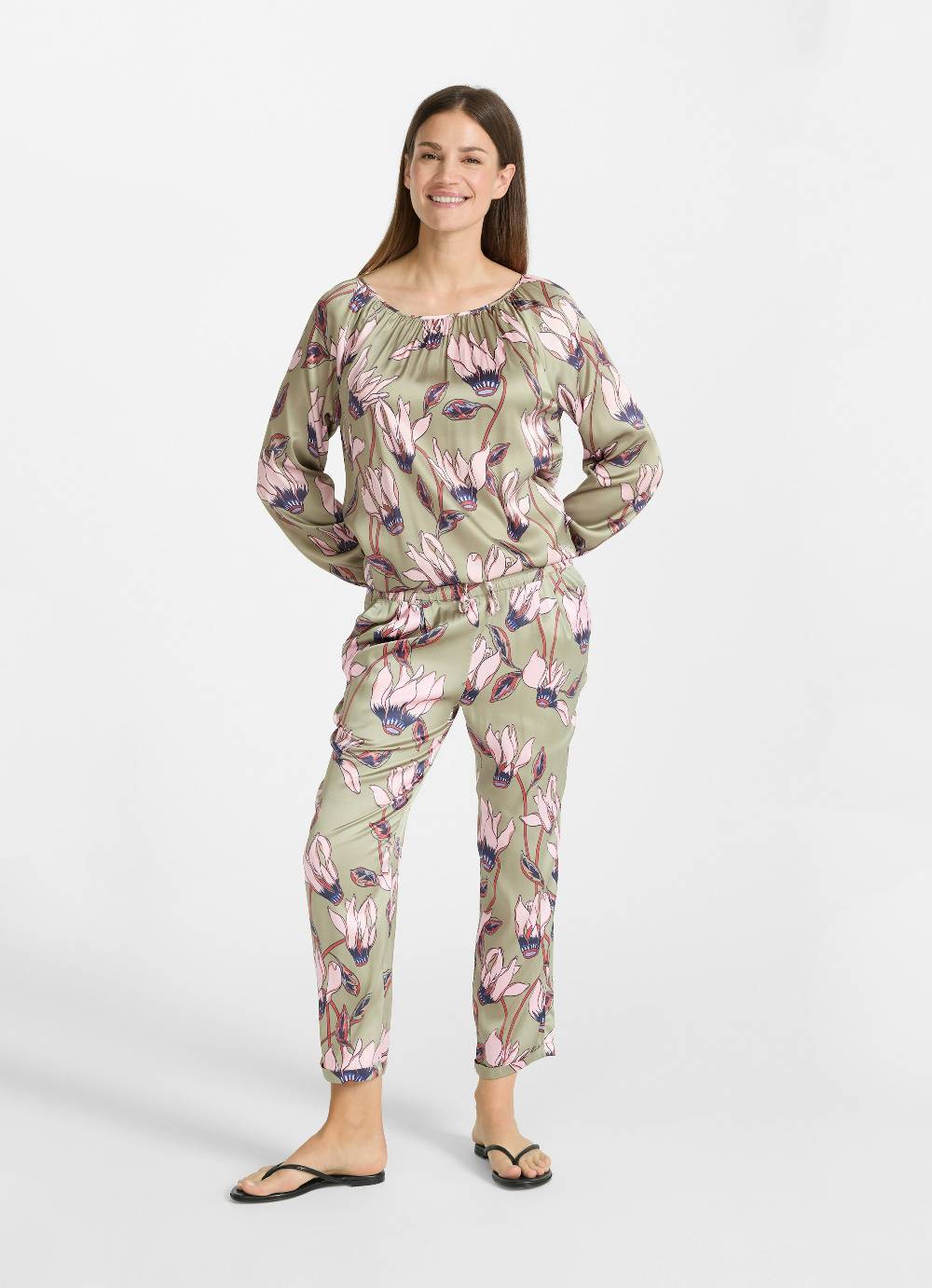 Juvia Satin - Bluse Sonderangebot
