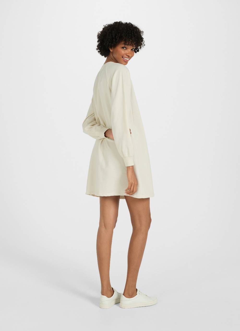 Juvia Sweatkleid VIP-Rabatte