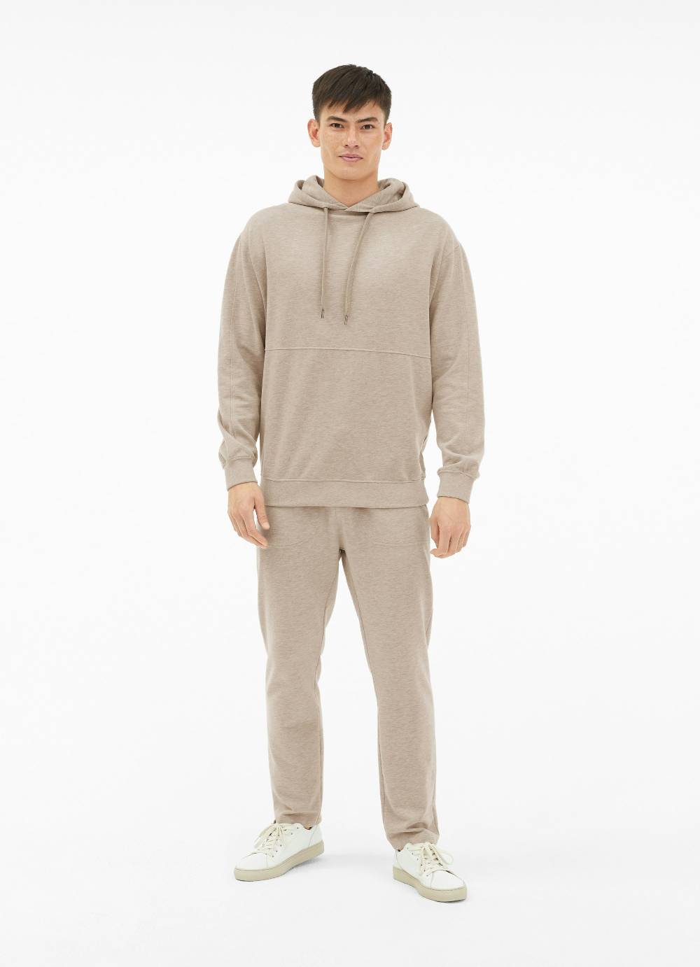 Juvia Hoodie Rabatte dieses Monats