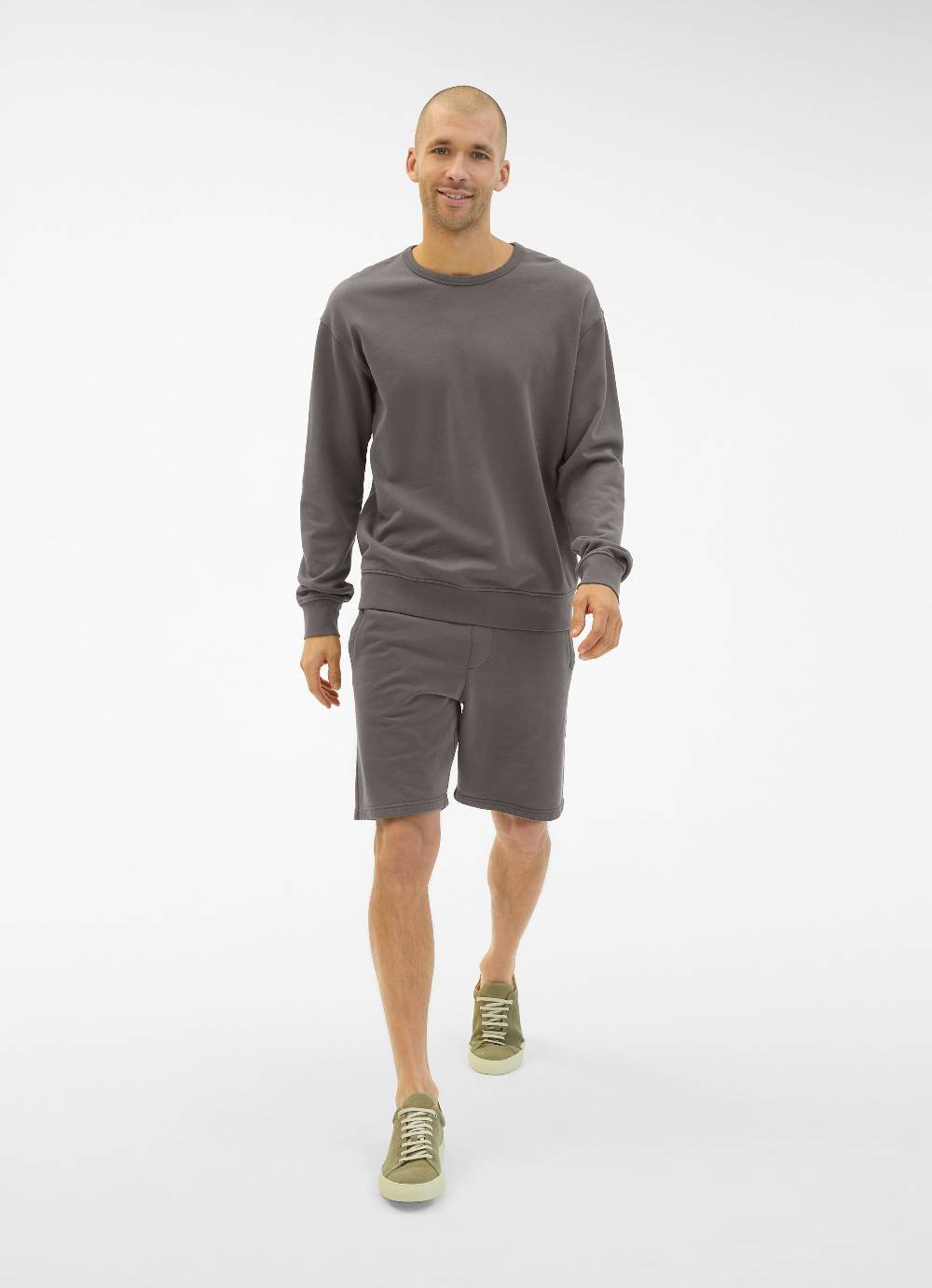 Juvia Sweatshirt Online Shopping