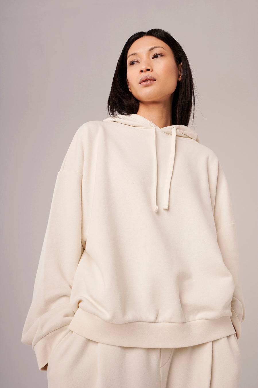 Liv Bergen Hoodie Come in offwhite Zeitlich begrenztes Angebot