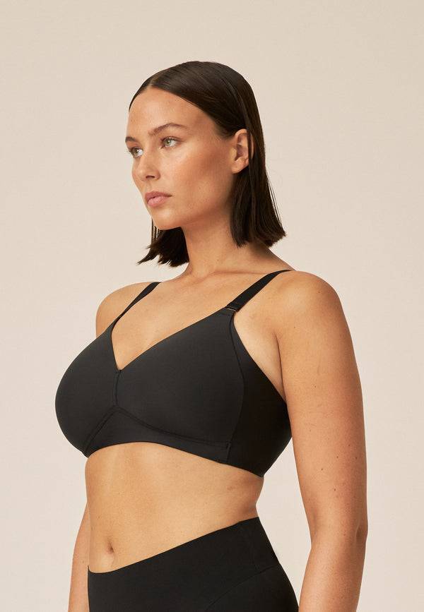 Naturana Soft-BH mit Side Smoother Effekt - Schwarz Kostenloser Versand international