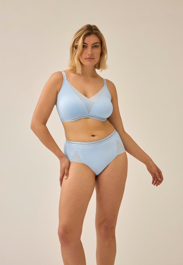 Naturana Clean Cut Panty mit Mesh-Details - Swimming Pool Muttertagsangebot