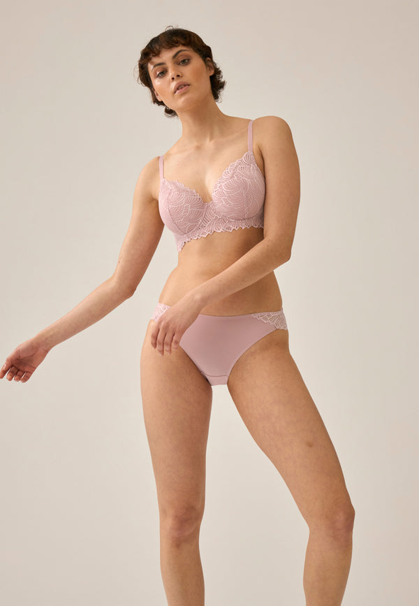 Naturana Slip mit Spitzendetails - Pink Rose Lagerräumung