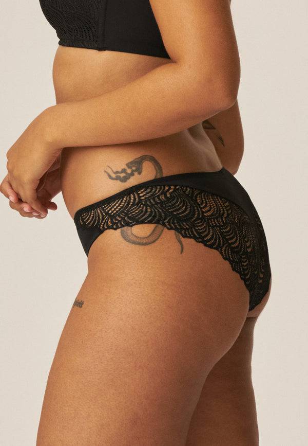 Naturana Slip mit Spitzendetails - Schwarz Neueste Mode
