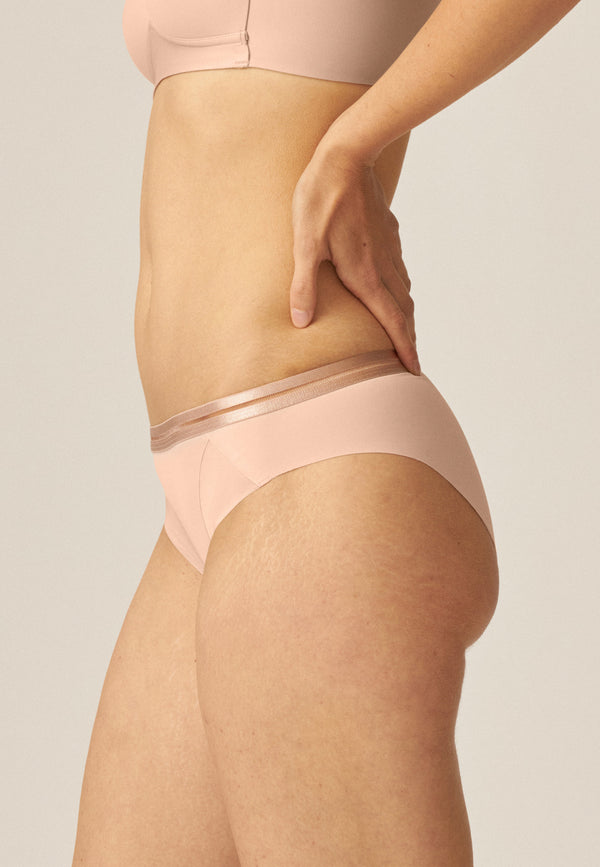 Naturana Clean Cut Slip mit Mesh-Details - Light Beige Kauf eins, bekomm eins gratis