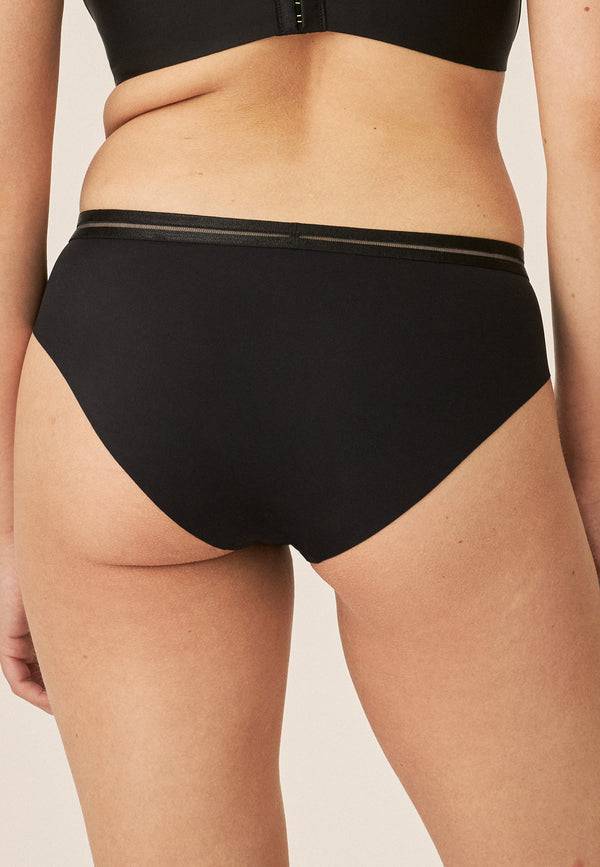 Naturana Clean Cut Slip mit Mesh-Details - Schwarz Tägliche Deals