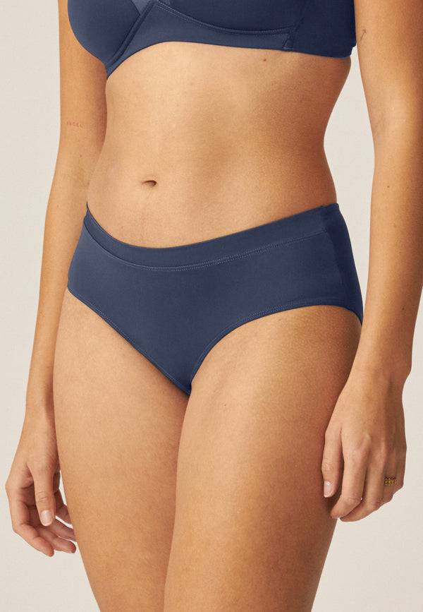 Naturana Softer Slip mit Glanzband - Navy Sonderangebote