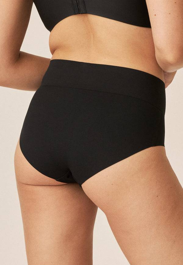 Naturana High Waist Slip mit leichtem Shape-Effekt - Schwarz Flash Sale