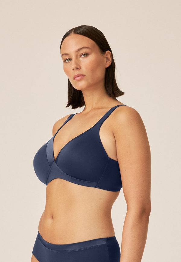 Naturana Bügelloser BH mit Schale und Glanzband - Navy Blitzangebot