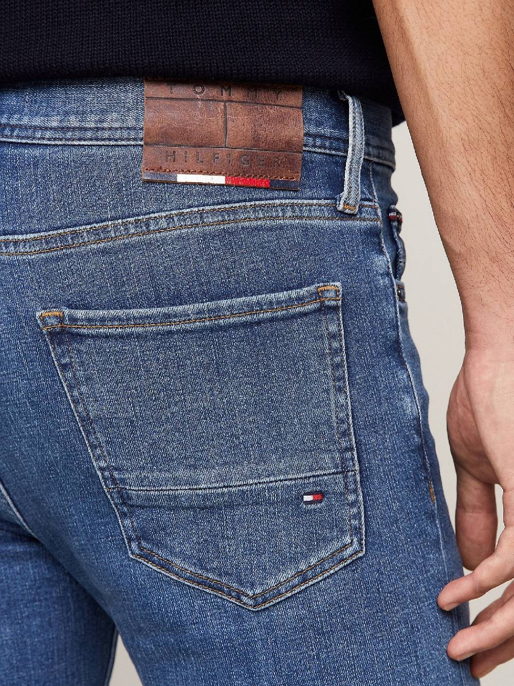 Tommy Hilfiger Jeans Großer Ausverkauf