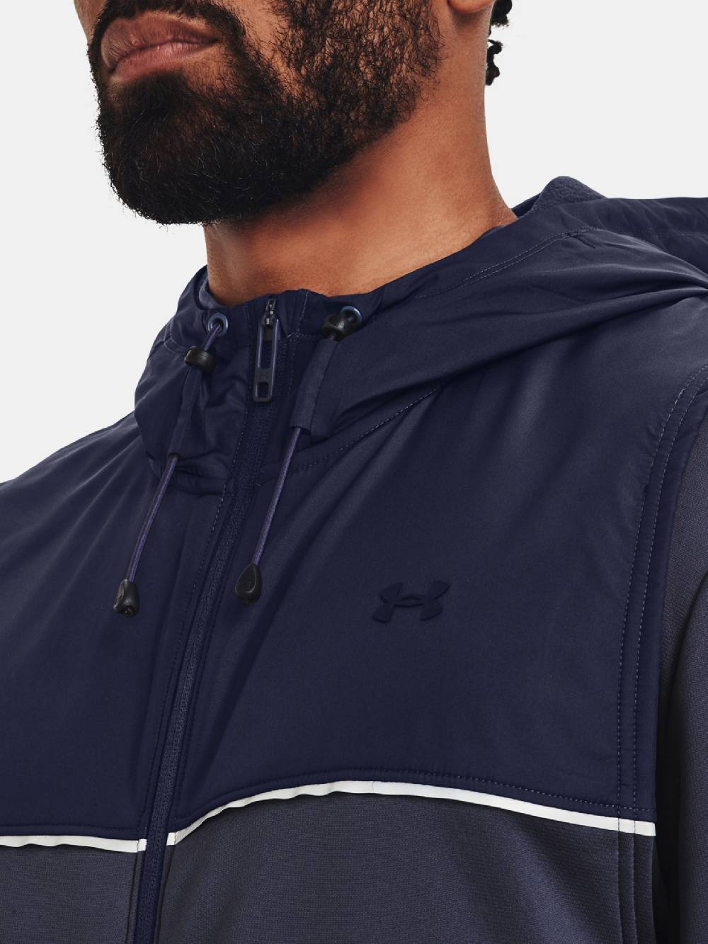 Under Armour UA AF Storm Hooded Weste Super Sparpreis