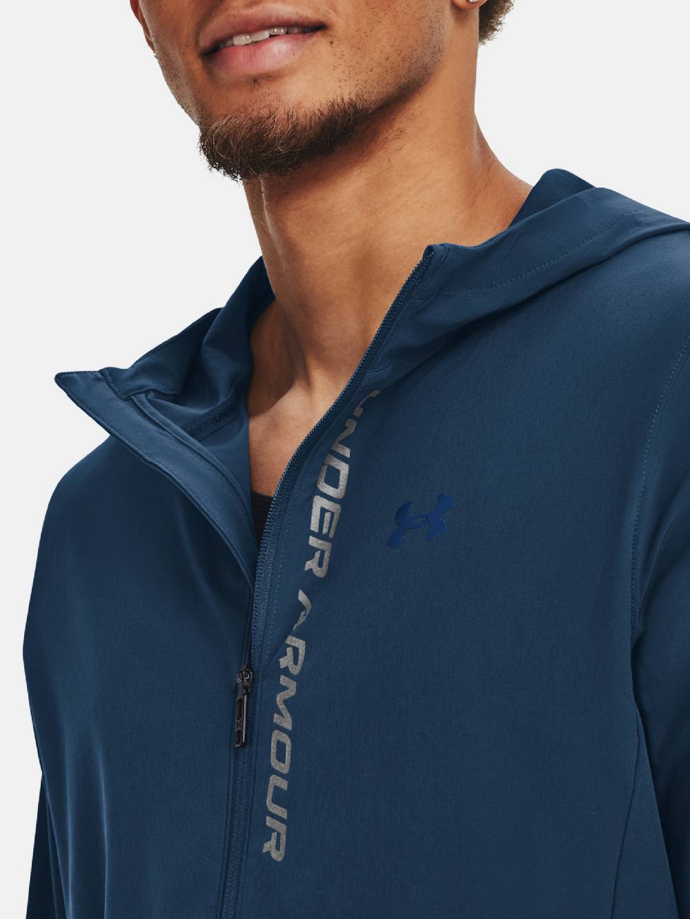 Under Armour OutRun The Storm Jacke Outlet