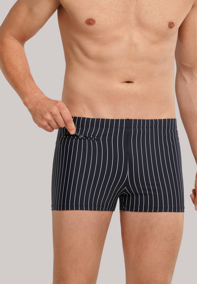Schiesser Badehose mit Reißverschlusstasche Wirkware recycelt Streifen schwarz - Nautical Casual Kostenlose Rückgabe
