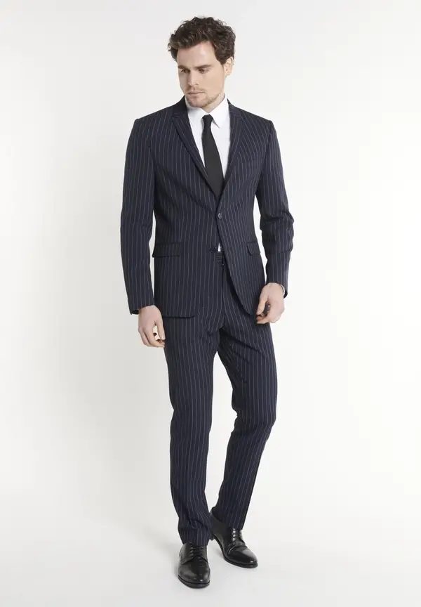 Steffen Klein Anzug Slim Fit Nadelstreifen in Marine Nur noch ein Tag übrig