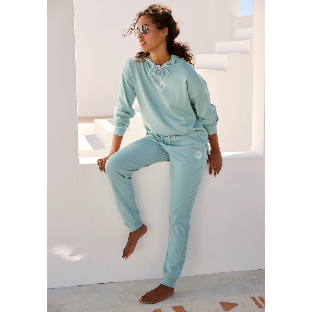 Buffalo Sweathose Loungehose mit seitlichen Taschen und kleinem Druck Loungewear Online Shopping